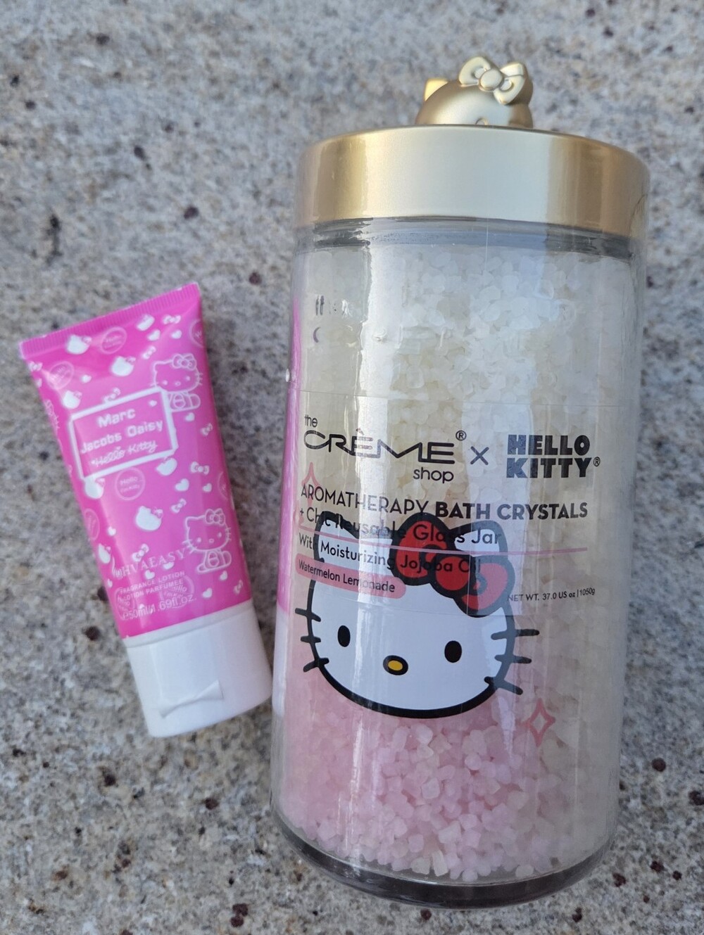 Hello Kitty The Crème Shop Bath Crystals Marc Jacobs Daisy Lotion Bundle